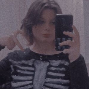 Meet your Posher, Katelyn